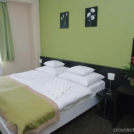 Whb酒店 杰尔